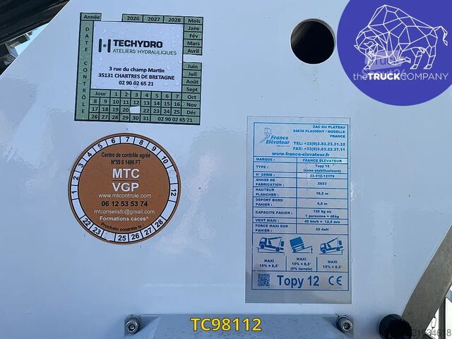 Plate-forme de levage Renault Master Hoogtewerker