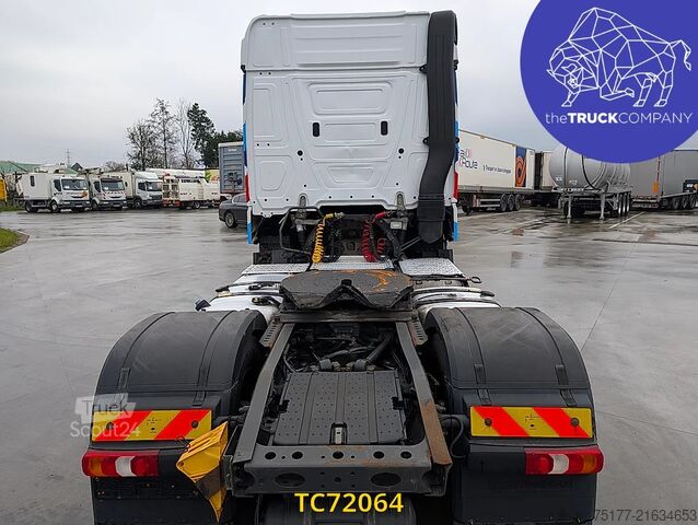 Standard-SZM Mercedes-Benz Actros 1945