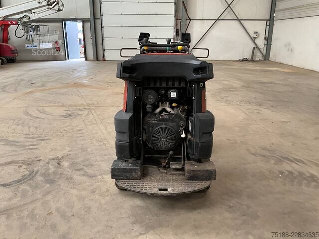 Rendegraver Ditch Witch R300
