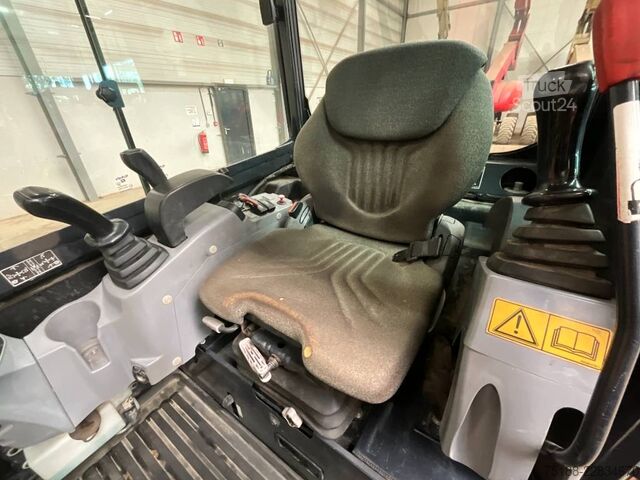 Miniescavatore Kubota KX 027-4
