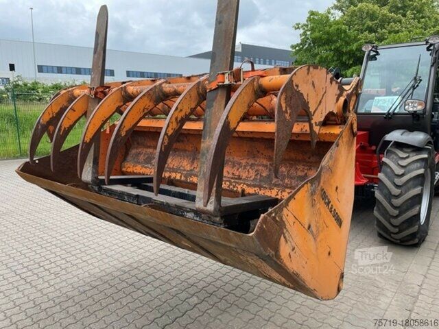 Pala gommata Manitou MLT845-120 Telelader Silageschaufel+ Gabel