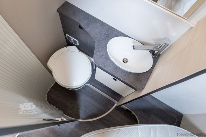 CHAUSSON 648 TITANIUM VIP полуинтегриран употребяван CHAUSSON 648 TITANIUM VIP