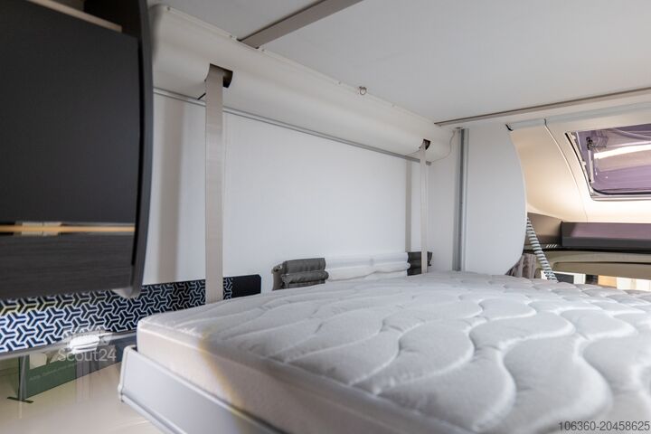 CHAUSSON 648 TITANIUM VIP полуинтегриран употребяван CHAUSSON 648 TITANIUM VIP