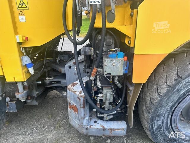 Maskin for jordboring Atlas Copco Boomer MC2 tunnel drilling rig.