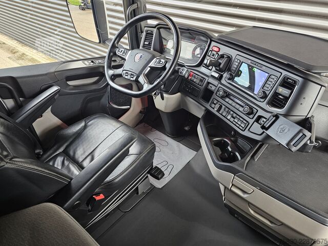 Standartinis-SZM Scania S450 6x2/4 LIFT / STEER / RETARDER / PARKING CO...