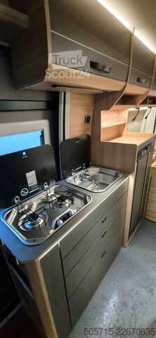 Kastenwagen Wohnmobil / Campervan Bravia Swan 599 mit Aufstelldach