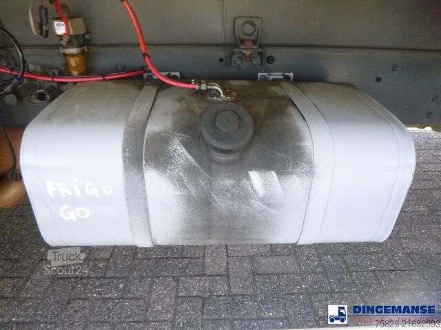 Transport refrigerat/congelat D.A.F. LF 250 FA 4X2 Carrier Supra 750 frigo