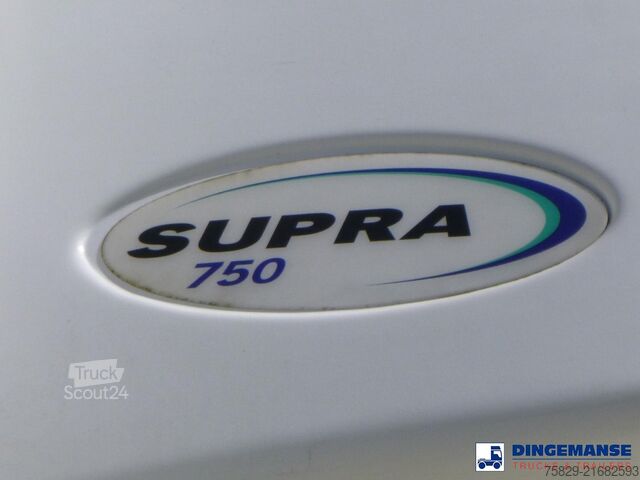 Transport refrigerat/congelat D.A.F. LF 250 FA 4X2 Carrier Supra 750 frigo