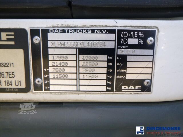 Transport refrigerat/congelat DAF LF 250 FA 4X2 Carrier Supra 750 frigo