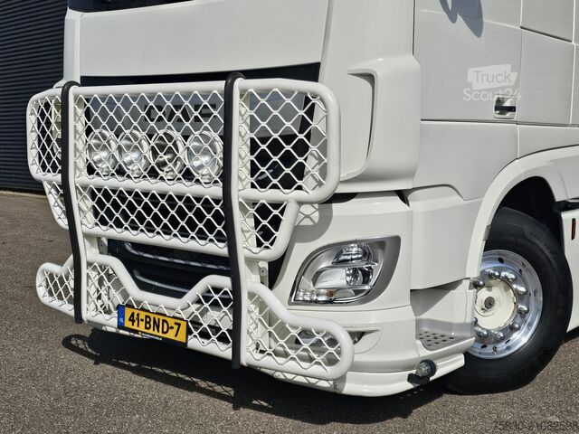 MTS standard DAF XF 530 6x2/4 / RETARDER / PARKING COOLER / 2 TANKS