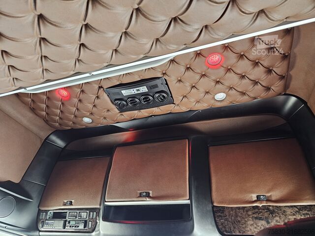 MTS standard DAF XF 530 6x2/4 / RETARDER / PARKING COOLER / 2 TANKS