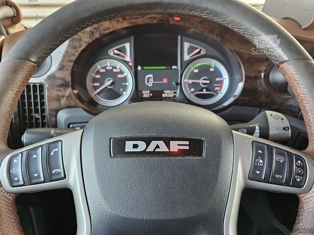 MTS standard DAF XF 530 6x2/4 / RETARDER / PARKING COOLER / 2 TANKS