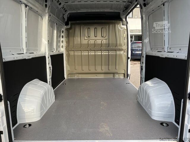 Mikroautobusas FIAT Ducato 35 L2H2 AHK CarPlay RüKa Allwetterreifen