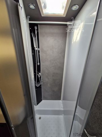 Integriertes Wohnmobil DETHLEFFS Trend I 7057 EB *Dach-Klima*Solar+Lithium*AHK*