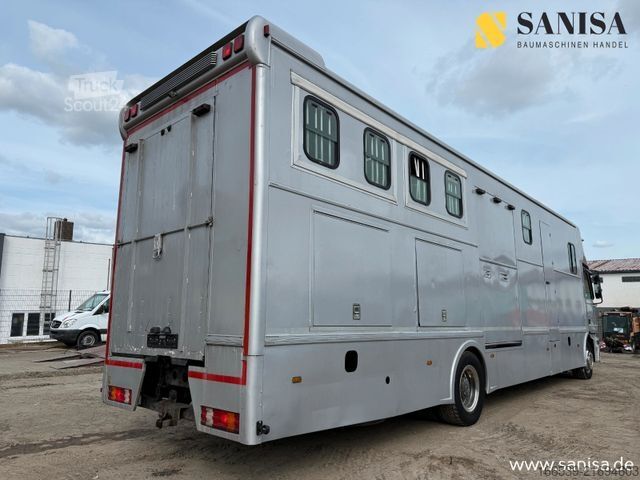 Veewagen MERCEDES-BENZ Actros1831 /Pferdetransporter/7 Boxen/Wohabteil