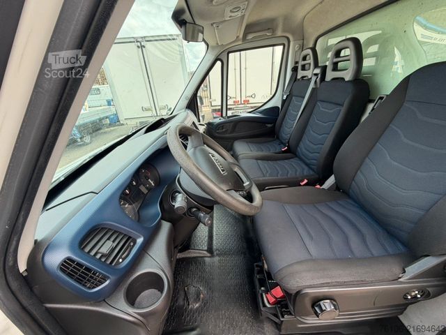 Refrigerator body van IVECO Daily 35S14 Hi Matic Tiefkühlkoffer MOTORSCHADE