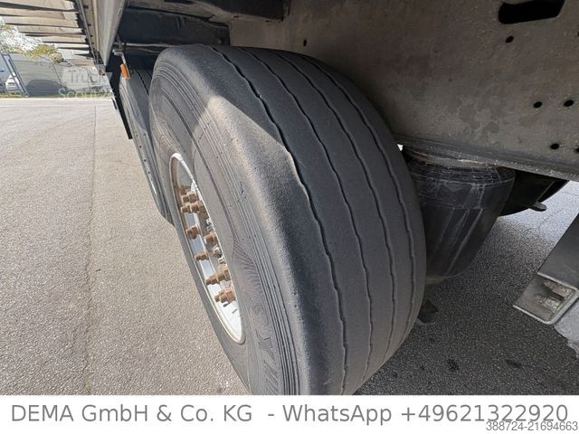 Naczepa do napojów SCHMITZ CARGOBULL SCB*S3T*LBW*Edscha*Lift*Beidseitig Schiebeplane*