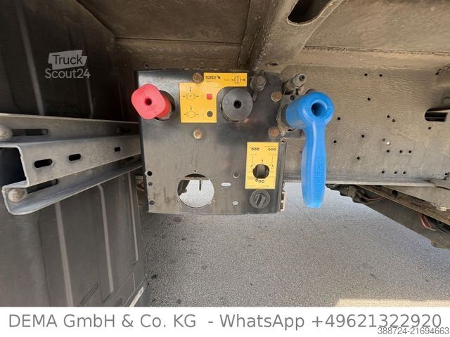 Naczepa do napojów SCHMITZ CARGOBULL SCB*S3T*LBW*Edscha*Lift*Beidseitig Schiebeplane*