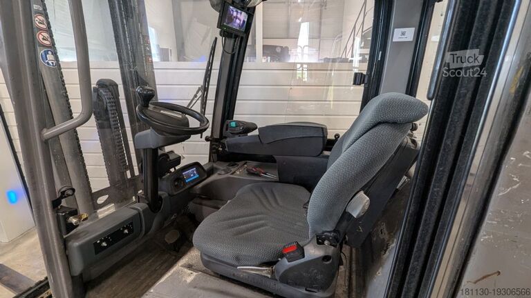 Frontstapler Jungheinrich EFG 215 GE115-550DZ