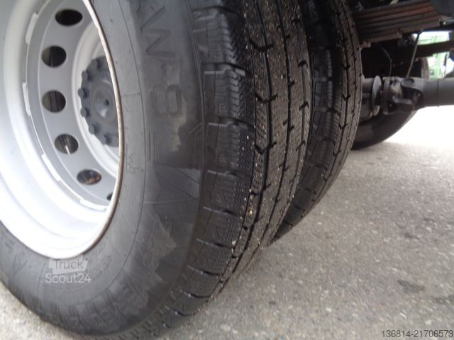 Трьохсторонній самоскид-фургон IVECO Daily 70C18 Meiller Kipper Klima 2 x AHK RFK