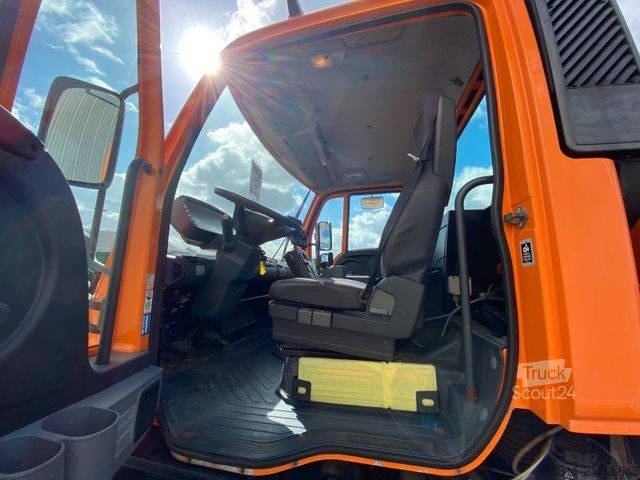 Annan UNIMOG 405/10 4x4 U300*Erst2000h*Streuer*Manuell*Welle