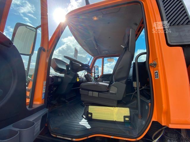 Annan UNIMOG 405/10 4x4 U300*Erst2000h*Streuer*Manuell*Welle