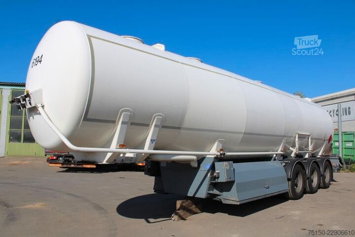 Tankoplegger  WILLIG Diesel/Benzin SELBSTAUSLÄUFER Nr.: 024