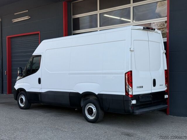 Komercijalno vozilo sa visokim krovom IVECO Daily 35S16 Hochdach Klimaautom. PDC hinten