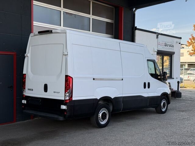 Komercijalno vozilo sa visokim krovom IVECO Daily 35S16 Hochdach Klimaautom. PDC hinten