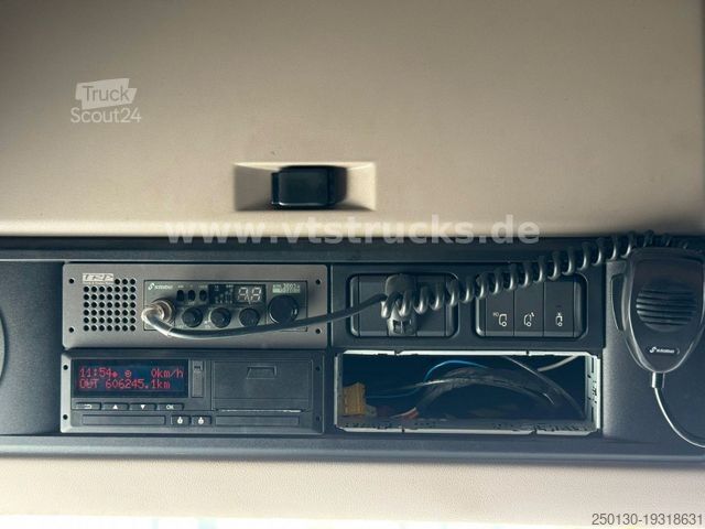 Standard nyergesvontató DAF XF 530 Hydraulik Retarder MOTORPROBLEME