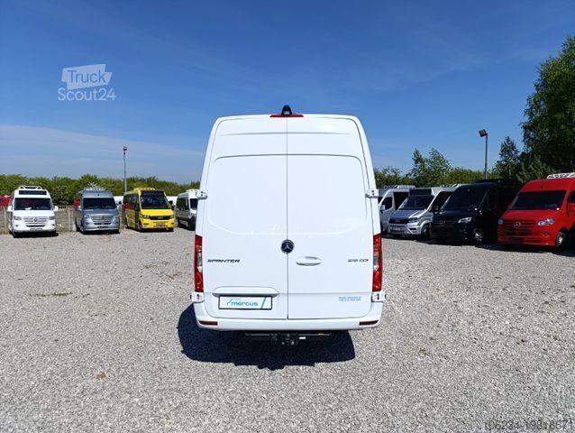 Autobus MERCEDES-BENZ Sprinter 519