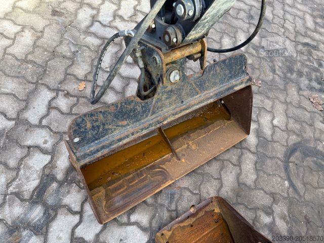 Mini ekskavatör EUROCOMACH 18ZT / 2022 BJ / 208 Stunden / MS01