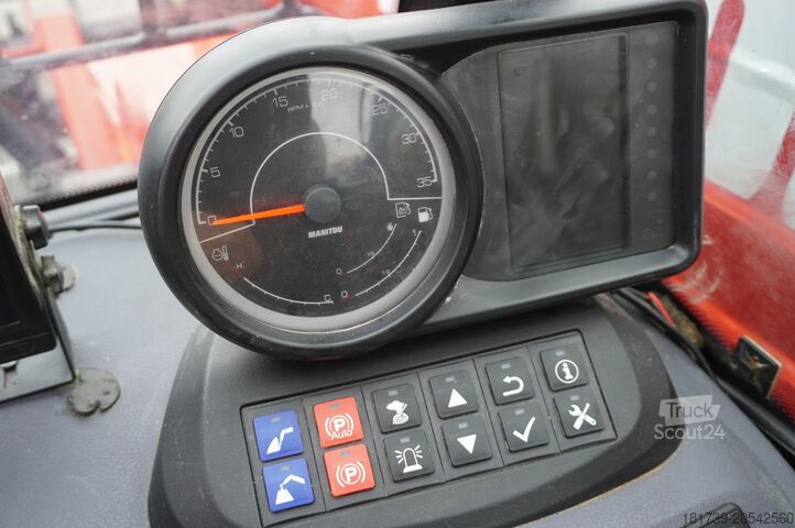 Телескопичен манипулатор Manitou MT 730 H/ 7 m reach/ 3 t / height 190 cm