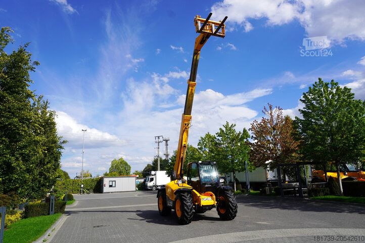 Телескопичен манипулатор JCB 535-95 / 3.5 T / range 9.5 m / 700 MTH!