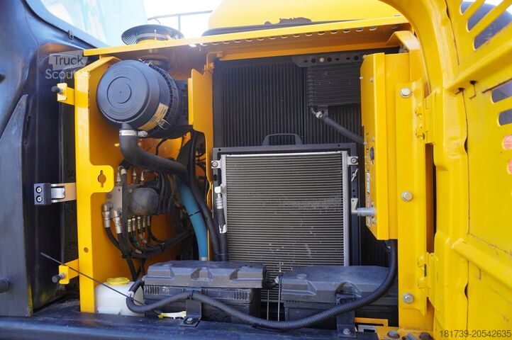 Excavateur sur chenilles JCB JS 145LC crawler excavator / 4800 MTH