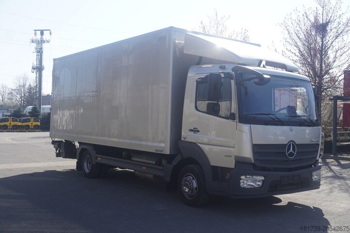 Tartály Mercedes-Benz Atego 818 / Box superstructure / DAUTEL