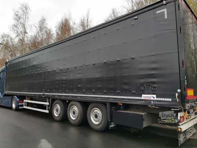 Auflieger mit Pritsche & Plane Schmitz Cargobull 