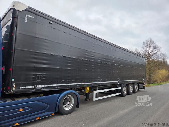 Auflieger mit Pritsche & Plane Schmitz Cargobull 