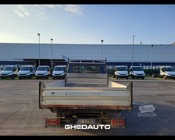 Kleinbus IVECO Daily V 35.12 2019 - daily 35 C12 3000 cab. E6d-temp