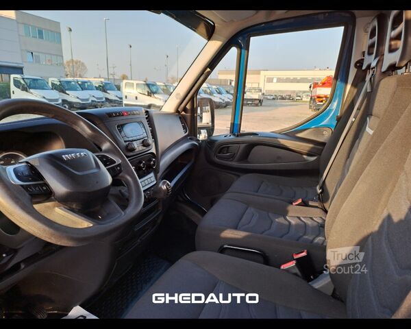 Minibüs IVECO Daily V 35.12 2019 - daily 35 C12 3000 cab. E6d-temp