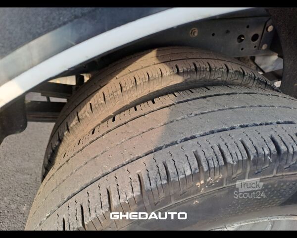 Minibus IVECO Daily V 35.12 2019 - daily 35 C12 3000 cab. E6d-temp