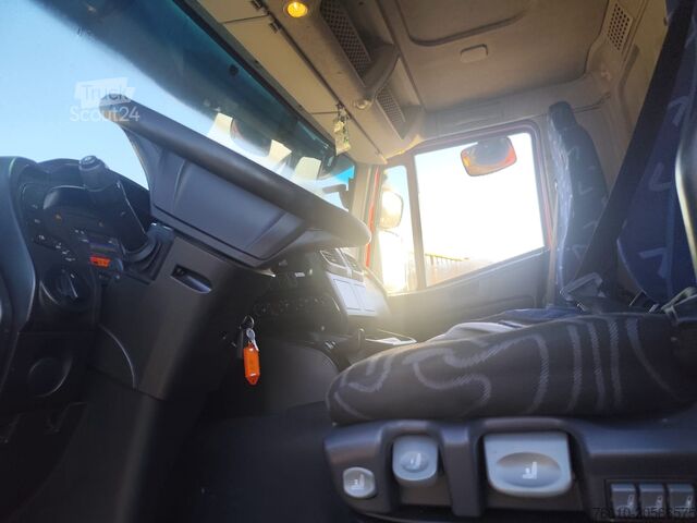 Kanca kasalı yük kamyonu (roll-off) Iveco Stralis 190S31