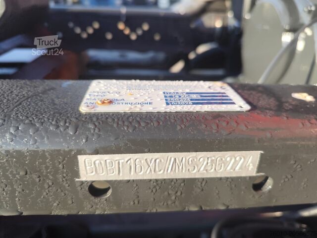 Kanca kasalı yük kamyonu (roll-off) Iveco Stralis 190S31