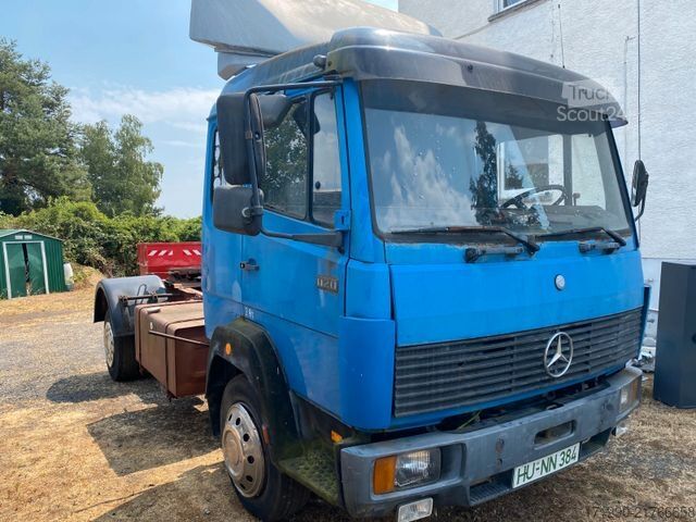 Speciální nákladní automobil MERCEDES-BENZ 1120 S
