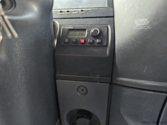 Pickup Mercedes-Benz 817/42AT7 Palfinger PK 5000 B Werkstatt