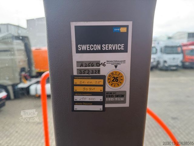 Andre VOLVO A25G Dumper 10.137 h Baujahr 2021