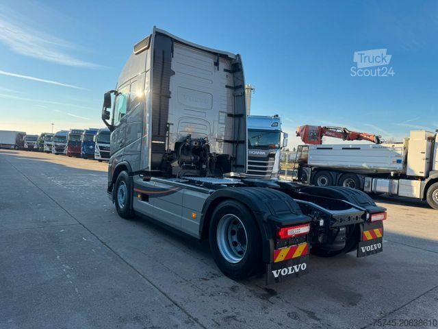 Standard SZM VOLVO FH 500*GLOBETROTTER*RETARDER*I SAVE*STANDKLIMA*