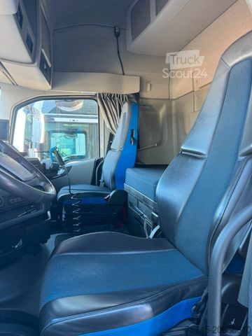 Standard SZM VOLVO FH 500*GLOBETROTTER*RETARDER*I SAVE*STANDKLIMA*