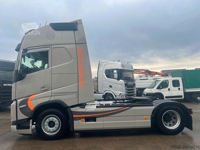 Standard SZM VOLVO FH500 * TOP * ACC * RETARDER * VOLLLUFT *2X TANK