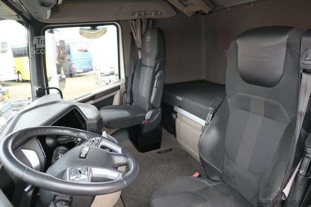 Стандартний тягач DAF XG 530 FT 4x2, Intarder, 2x Tank, Standklima